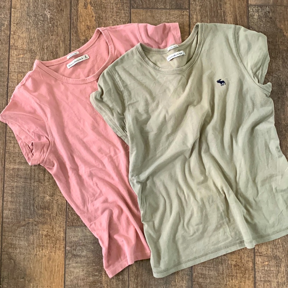 Set of 2 T Shirts